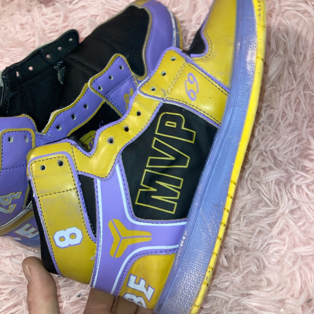 Kobe Nikes